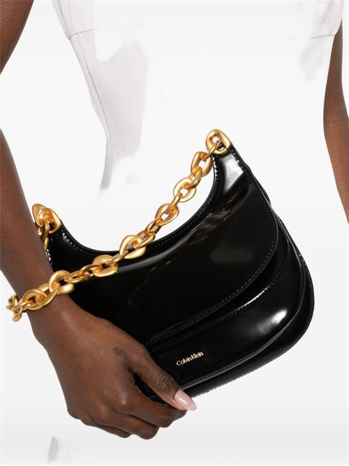 Borsa donna Calvin Klein con catena nera Calvin Klein | LV04F3403GUB1